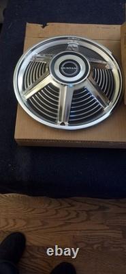 1965 ford mustang new old stock 14 In Hubcaps Coupe Convertible Fast Back