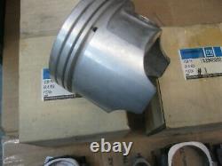 1968-1969 Camaro Z28 302 NOS GM. 030 OS Engine Pistons68 69 Z/28 JL-8DZ 3946882