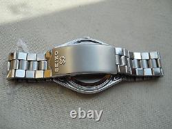 1976, New Old Stock, Stunning Seiko 4004 Quartz Original Seiko Bracelet, All Ss