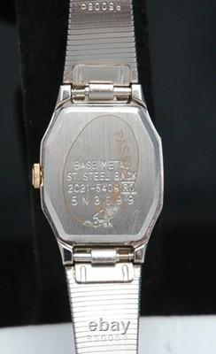 1990's SEIKO Two-Tone Ladies Hexagonal Quartz WATCH 2C21-5409 New Old Stock HTF