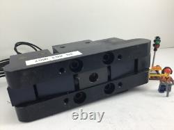 8680-01-3001 PHD Double Action Gripper NEW OLD STOCK