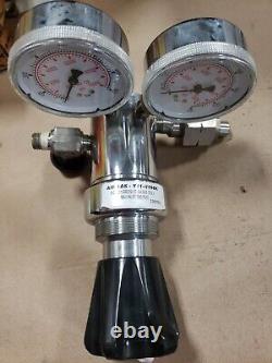 Airgas Y11-N198K Pressure Regulator New Old Stock