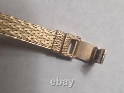 Brand NEW 1981 Accutron Swiss Gold Tone Watch NEW OLD STOCK