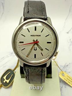 Bulova Accutron 2180 1972 Swiss NOS Watch. Serviced