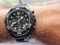 Bulova Sea King 300m Divers Uhf 262 Khz Sapphire Glass Date Watch Nos Tag Boxed