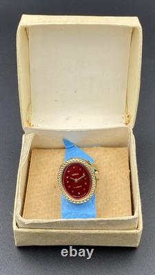 CHAIKA Vintage USSR Women's Mechanical Finger Ring Watch Red Dial NOS Box