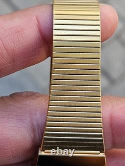 Citizen Quartz Vintage Gold Tone Square Watch Japan Made New Old Stock
