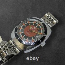 Diver nivada estima nos new old stock