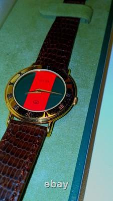 GUCCI 3000L Watch Sherry Line Dial Gold Bezel New Old Stock Ladies Watch
