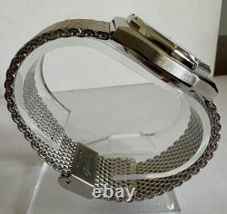 Havaan Tuvali New Old Stock 35mm Hand Made Vintage Watch