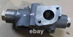 Komatsu Valve Assembly 4251336400 New Old Stock NOS OEM