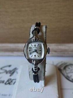 Ladies Vintage Timex New Old Stock Art Deco GB Sunburst Boxed Watch Working