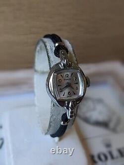 Ladies Vintage Timex New Old Stock Art Deco GB Sunburst Boxed Watch Working