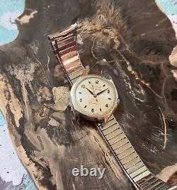 MCM 1961 vintage Bulova automatic watch concentric circles dial NOS band 10BZAC