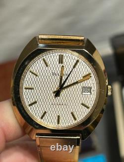 NEW NOS vtg 1970s BULOVA N6 Men's AUTOMATIC 17j DUCHESS 10k Calendar Watch + BOX