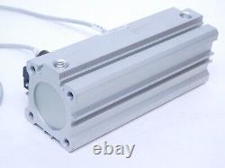 NEW OLD STOCK- SMC CDQA32-100DC-J79C 1.0MPa USA Pneumatic Cylinder HR