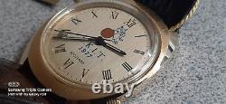 NOS BULOVA ACCUTRON 2191 WATCH RARE UNIV of KENTUCKY WILDCATS DIALKEEPS TIME