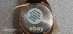 NOS BULOVA ACCUTRON 2191 WATCH RARE UNIV of KENTUCKY WILDCATS DIALKEEPS TIME