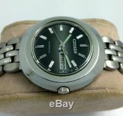NOS Citizen vintage automatic grey dial watch new old stock, MINT 80's stock
