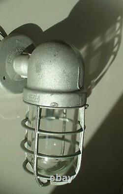 NOS Crouse-Hinds 100 watt Explosion Wall Sconce Porch Vtg Industrial Light +