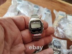 NOS Lot 37 pc COMPUCHRON DIGITAL QUARTZ WATCHES Hong Kong NEW 1970s $3.52 Each