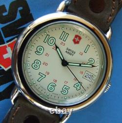 NOS Men SWISS ARMY CAVALRY WatchRare Marlboro COUNTRY StoreMINTLIMITED Supply