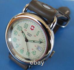 NOS Men SWISS ARMY CAVALRY WatchRare Marlboro COUNTRY StoreMINTLIMITED Supply
