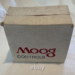 NOS Moog 771-252 Servo Valve New Old Stock in Box