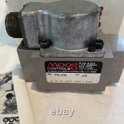 NOS Moog 771-252 Servo Valve New Old Stock in Box