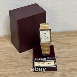 NOS Neo Vintage Phasar by Seiko Tank Y102-5260 Gold Tone Quartz Mens Watch