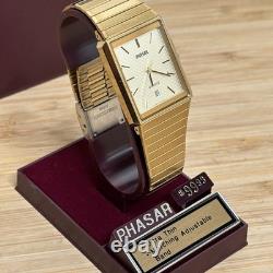 NOS Neo Vintage Phasar by Seiko Tank Y102-5260 Gold Tone Quartz Mens Watch