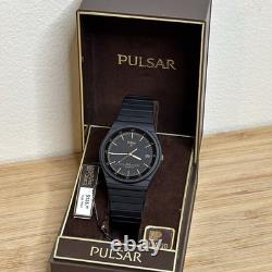 NOS Neo Vintage Pulsar by Seiko Y112-7049 Black Tone SQ Quartz Rare 7 New Bat
