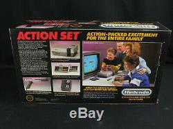 NOS New Nintendo NES Action Set Console Original Printing withGray Zapper Gun