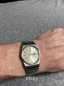 NOS SEIKO MAJESTA 9063-6000 5 Jewels High Accuracy Quartz + 20 Second Annually