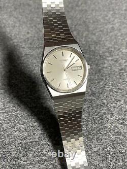 NOS SEIKO MAJESTA 9063-6000 5 Jewels High Accuracy Quartz + 20 Second Annually