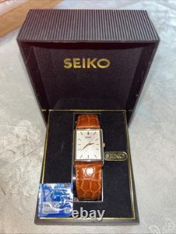 NOS Seiko Unisex Wristwatch V701 Calf Leather Band Japan Movement New Battery