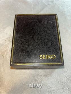 NOS Seiko Unisex Wristwatch V701 Calf Leather Band Japan Movement New Battery