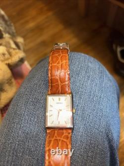NOS Seiko Unisex Wristwatch V701 Calf Leather Band Japan Movement New Battery