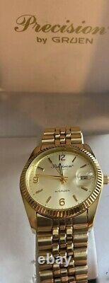 NOS VTG Classic Style Gruen Gold Tone Date Men's Watch New Old Stock WithBox