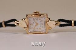 NOS Vintage Gruen 17 Jewels 14K Solid Yellow Gold Case Ladies Watch WithBox