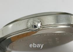 NOS Vintage Roamer Super Brevete, Hand Winding Swiss Made Men's Wrist Watch NOS Vintage Roamer Super Brevete, Hand Winding Swiss Made Men's Wrist Watch