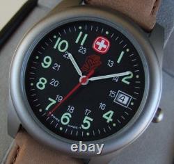 NOS WENGER SAK Swiss ArmyMens TRAIL WatchS LogoMarlboro UNLIMITED IINEW Batt