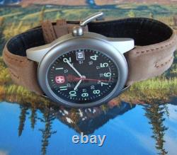 NOS WENGER SAK Swiss ArmyMens TRAIL WatchS LogoMarlboro UNLIMITED IINEW Batt