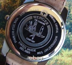 NOS WENGER SAK Swiss ArmyMens TRAIL WatchS LogoMarlboro UNLIMITED IINEW Batt