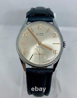 NOS vintage watch Nixa immaculate condition