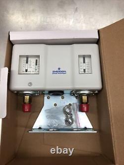 New EMERSON PS2-L7A pressure controller, New Old Stock