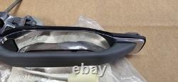 New Old Stock 1984 1991 Mercedes W126 Sedan RH Exterior Door Handle 1267608459