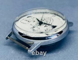 New Old Stock (NOS) Vintage 1990 Raketa KGB-Themed Wristwatch Petrodvorts
