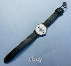 New Old Stock (NOS) Vintage 1990 Raketa KGB-Themed Wristwatch Petrodvorts