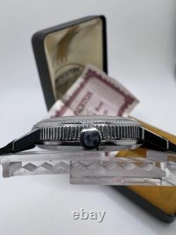 New Old Stock Princeton Liberty Bell 1776 1976 Bicentennial Manual Coin Watch